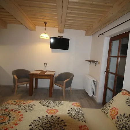 U Knajflu Aparthotel