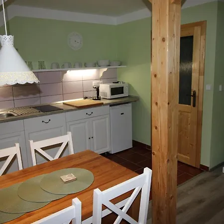 U Knajflu 公寓式酒店