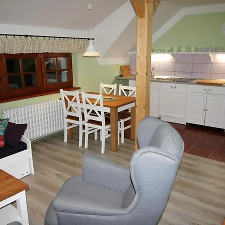 U Knajflů Apartmanhotel Ceske Petrovice