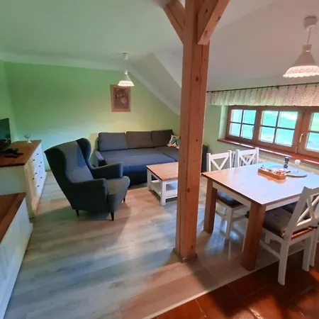 Apartmanhotel U Knajflů 3*