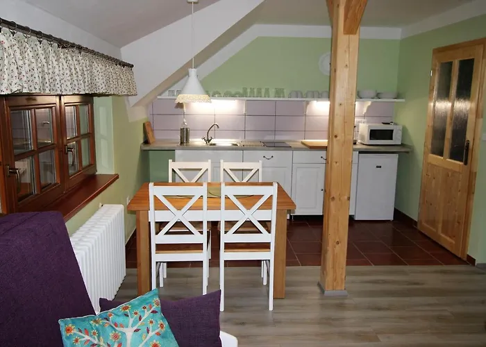 U Knajflů Apartmanhotel 3*