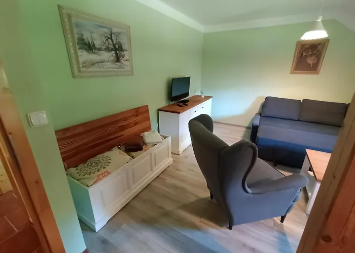 U Knajflů 3*