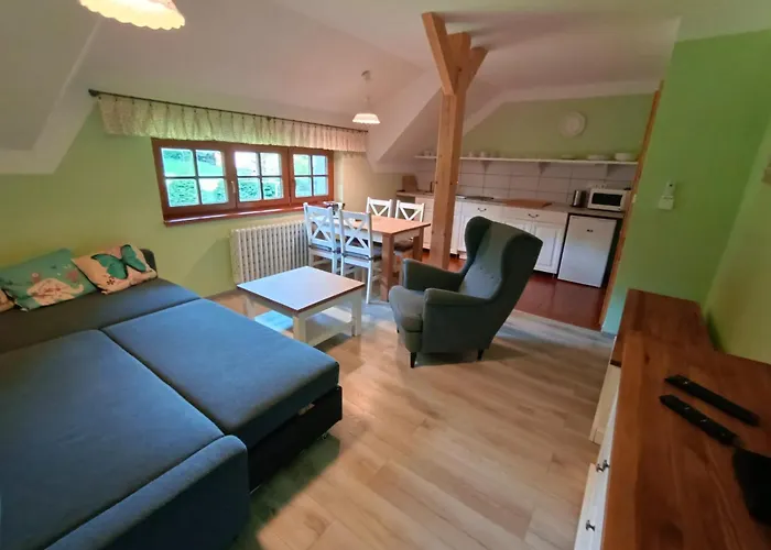 Apartmanhotel U Knajflů Ceske Petrovice